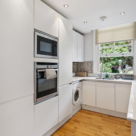 Hidden Gem In Central Location - Beautiful 2 Bed Лондон Екстериор снимка